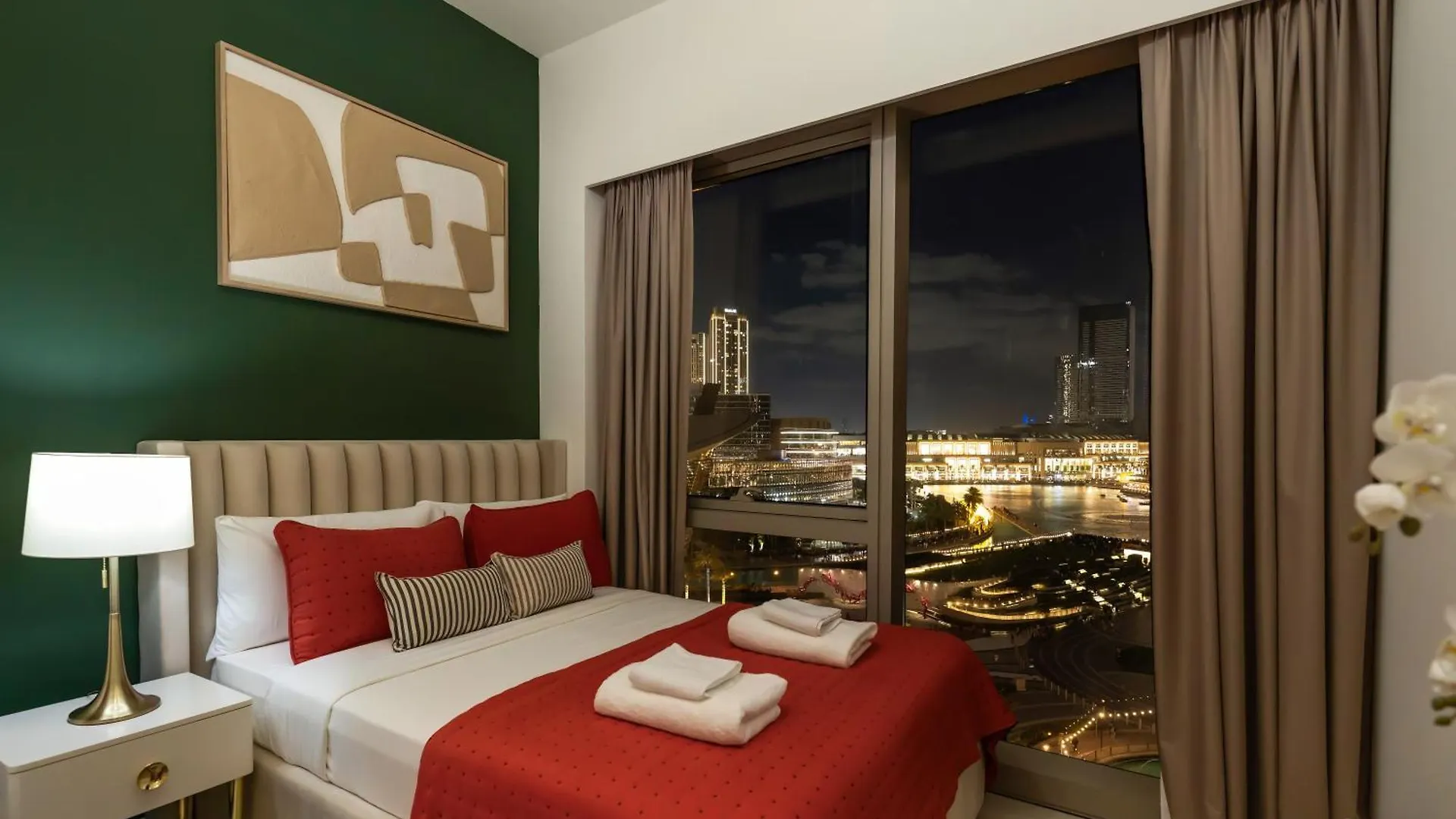 Direct Burj Khalifa & Fountain Views Lux 2Br Apartment Dubai